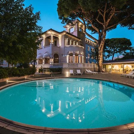 Hotel De La Ville Riccione Exterior foto