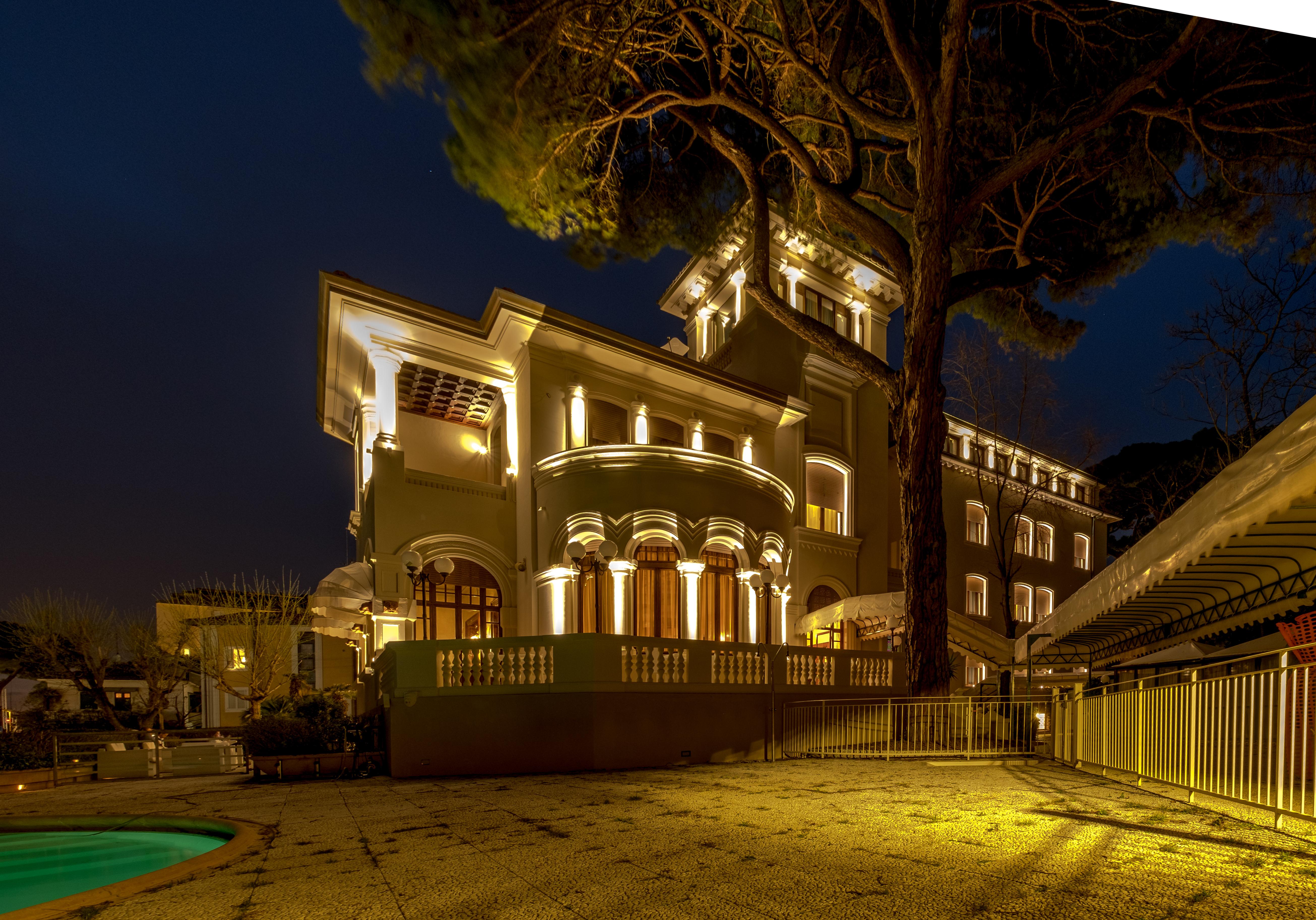 Hotel De La Ville Riccione Exterior foto